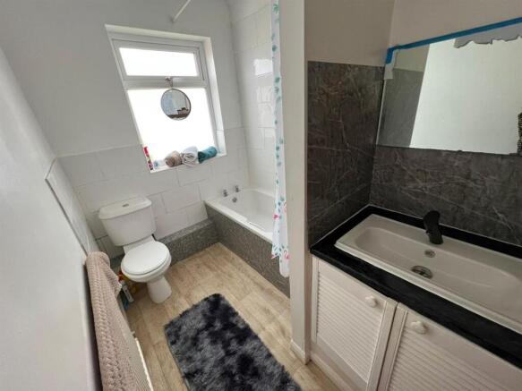 3 bed End of Terrace for sale Image 11