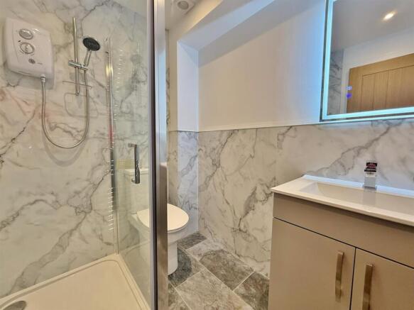 Ensuite