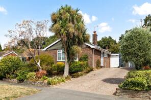 26, Hawthorn Way, Pulborough RH20 4NL