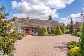 15, Poplar Close, Oversley Green, Alcester B49 6PL
