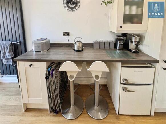 Breakfast Bar
