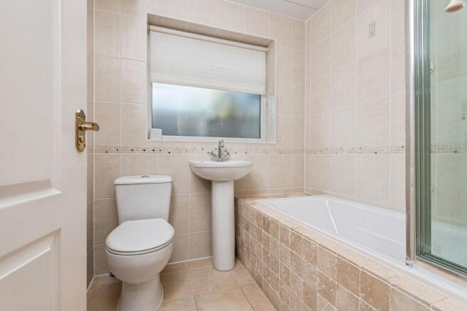 2 bed Bungalow for sale Image 5