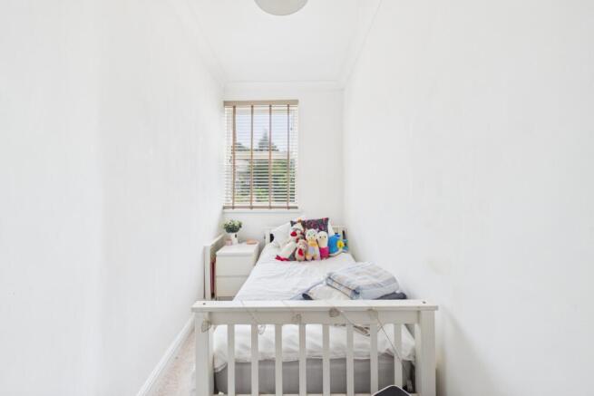 2 bed Terraced for sale Image 8