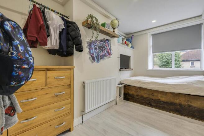 4 bed Terraced for sale Image 11