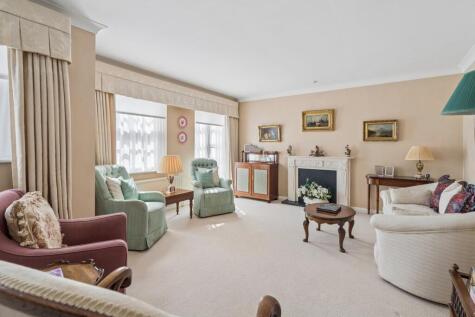 Collinswood Road, Farnham Common, SL2