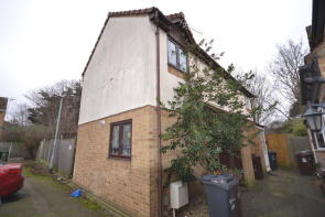 21, Holden Close, Dagenham RM8 2QS