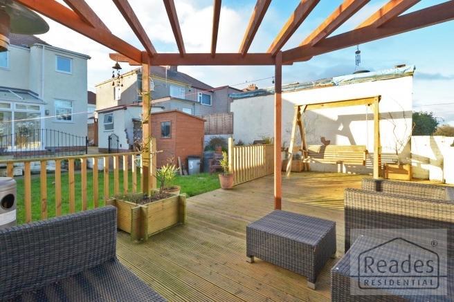 Deck to rear
