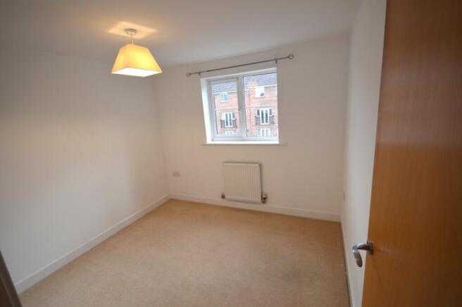 2 bed Flat to rent Image 9