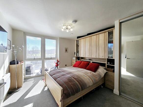 1 bed Flat for sale Image 10