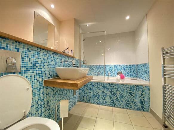Photo 13
