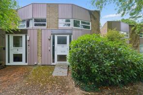 8, Lambardes, Longfield DA3 8HX