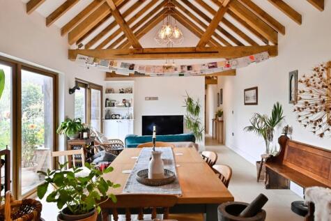 London Road, Northchapel, Petworth, West Sussex, GU28