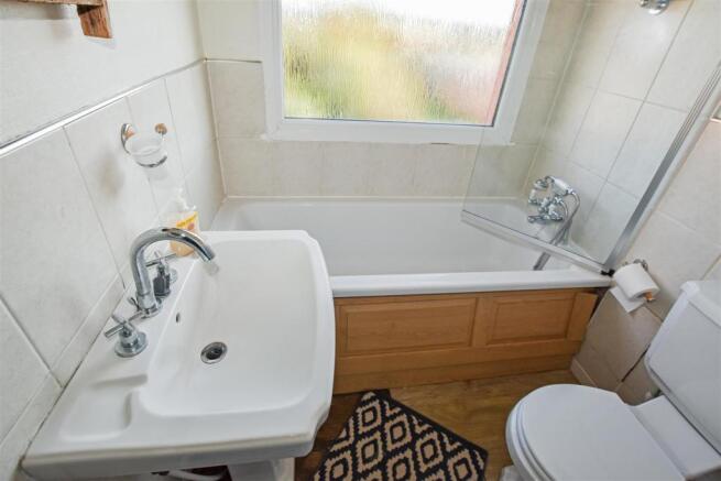 bathroom.JPG