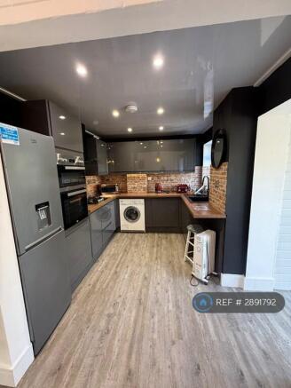 Kitchen With All Appliances 