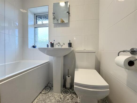 HOUSE BATHROOM