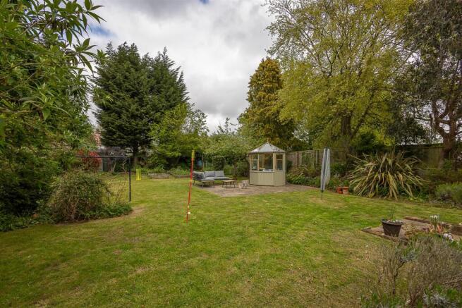 Woodlands, Gosforth, Newcastle upon Tyne photo 4