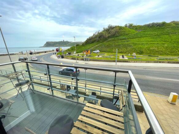 2 bed Apartment for sale Image 4