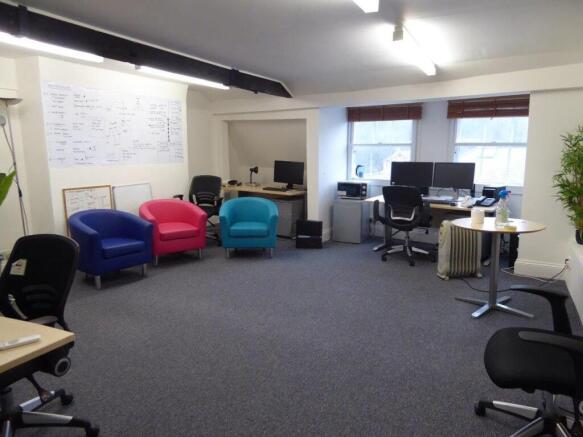 P1030617  rear TL.jpg