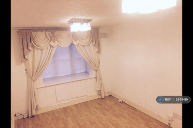 Bay Window 