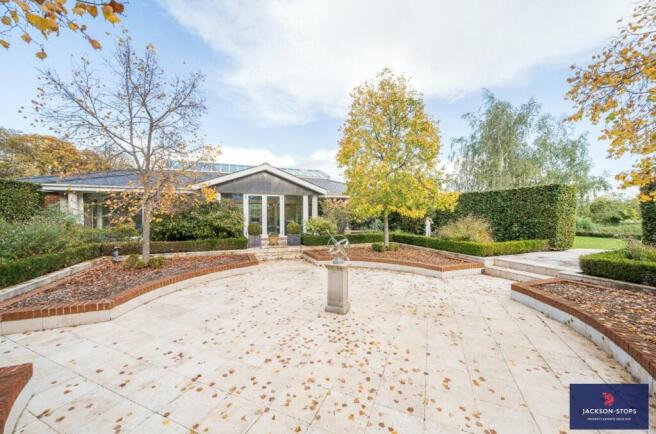 Pool House