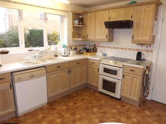 Kitchen/ Breakfast