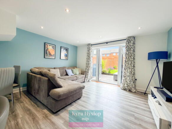 Viking Grove, Exeter, EX1 3YH photo 4