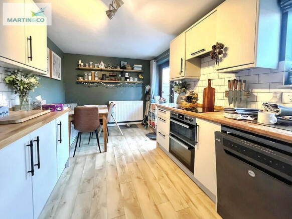 970134a9-Fuscote ...