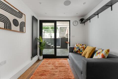 Kingsland Road, Hackney, E8