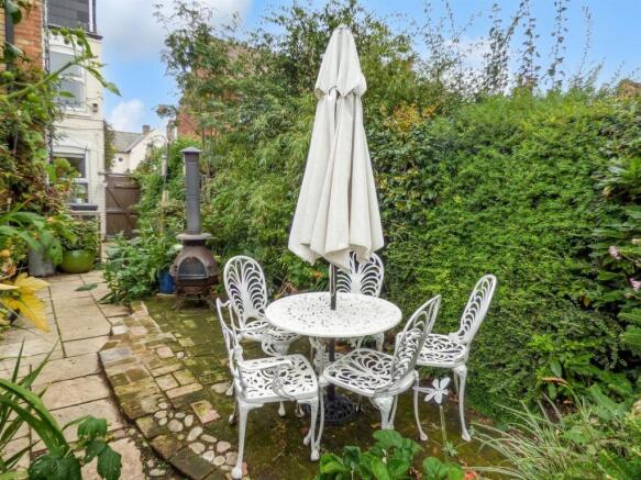 Rear Garden Seating.jpeg