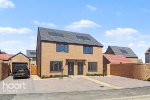 3, Bernard Avenue, Alconbury Weald PE28 4ZR