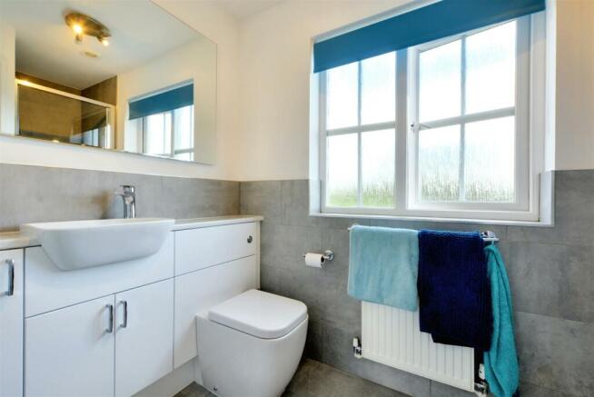 Ensuite_1.jpeg