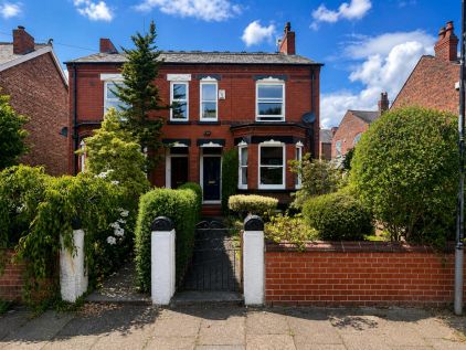 Highfield Avenue, Sale