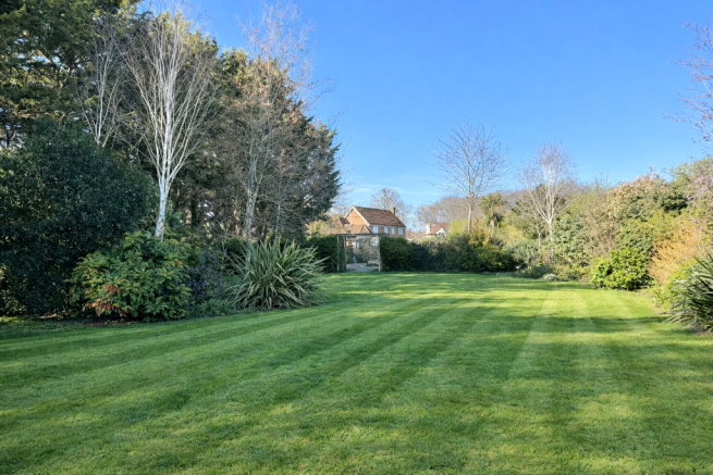 Manor Meadow, Staplegrove photo 4