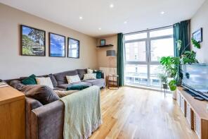 43, Aits View, Victoria Avenue, West Molesey KT8 1TL
