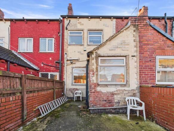 4 bed Terraced for sale Image 4