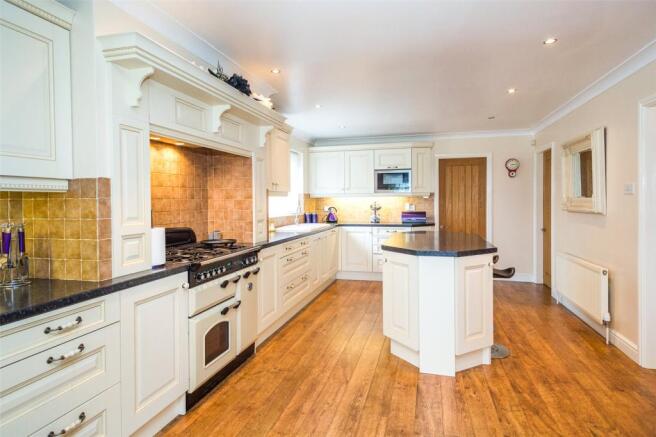 Breakfast Kitchen