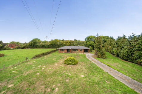 Redwall Lane, Hunton