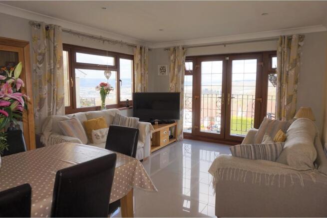 Kitchen/Family Room