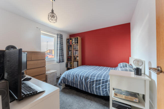 2 bed Flat for sale Image 10