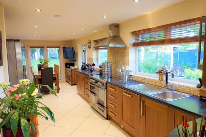 Kitchen / Diner