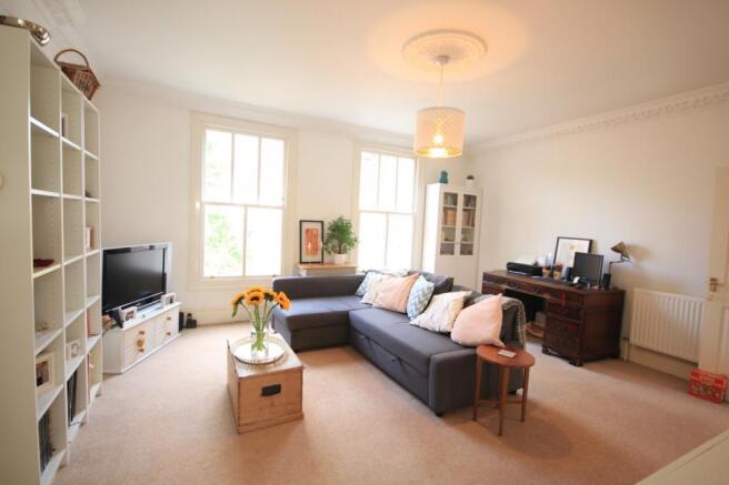 Living room (Main)