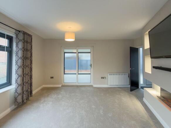 2 bed Detached Bungalow for sale Image 7