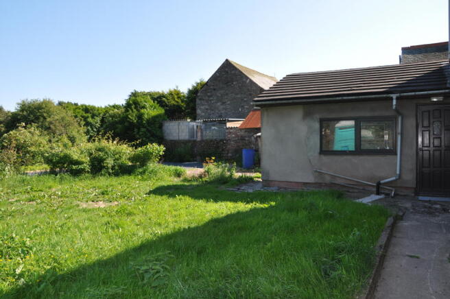 Photo 16