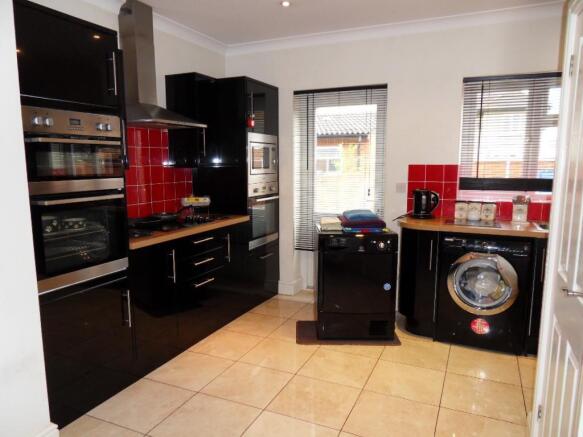 Kitchen Photo