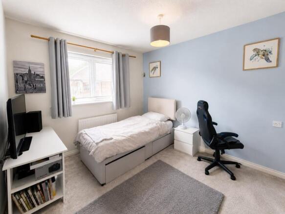 4 bed Detached for sale Image 12