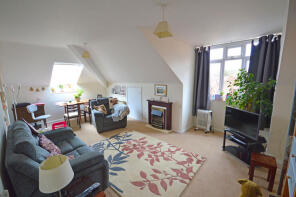 20, Summerhouse Court, Headley Road, Grayshott, Hindhead GU26 6UJ