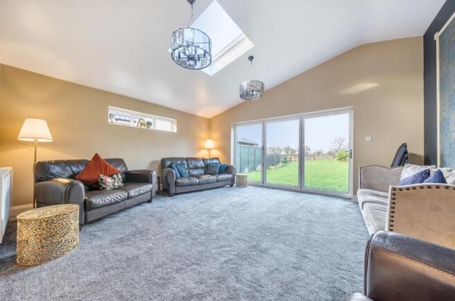 1383098-14-691dd891d0839