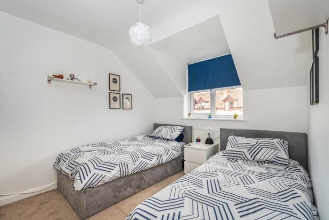 3 Hymers Close10.jpg
