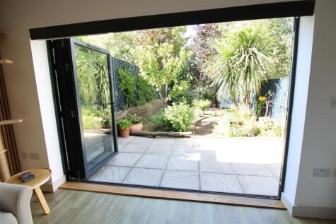 Gordon Road, Cowes