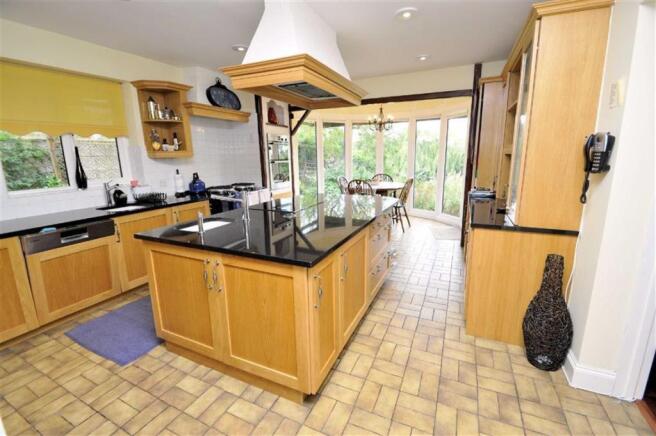 Kitchen/Breakfast Ro